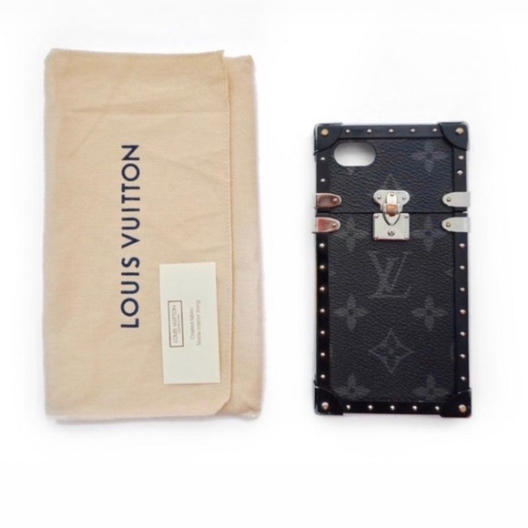 ❌SOLD❌Louis Vuitton Eye-Trunk iPhone7 / 8 Case - Picture 2 of 8
